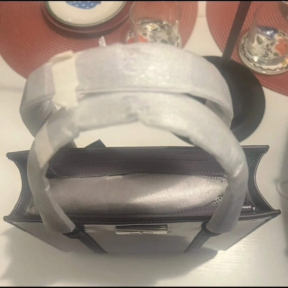 Kate Spade Patent Leather Kenzie Mini Tote (NWT, includes branded dust bag) - Picture 3 of 7